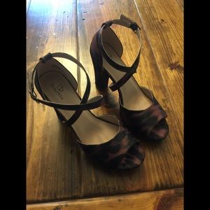 Leopard print 4 inch heels